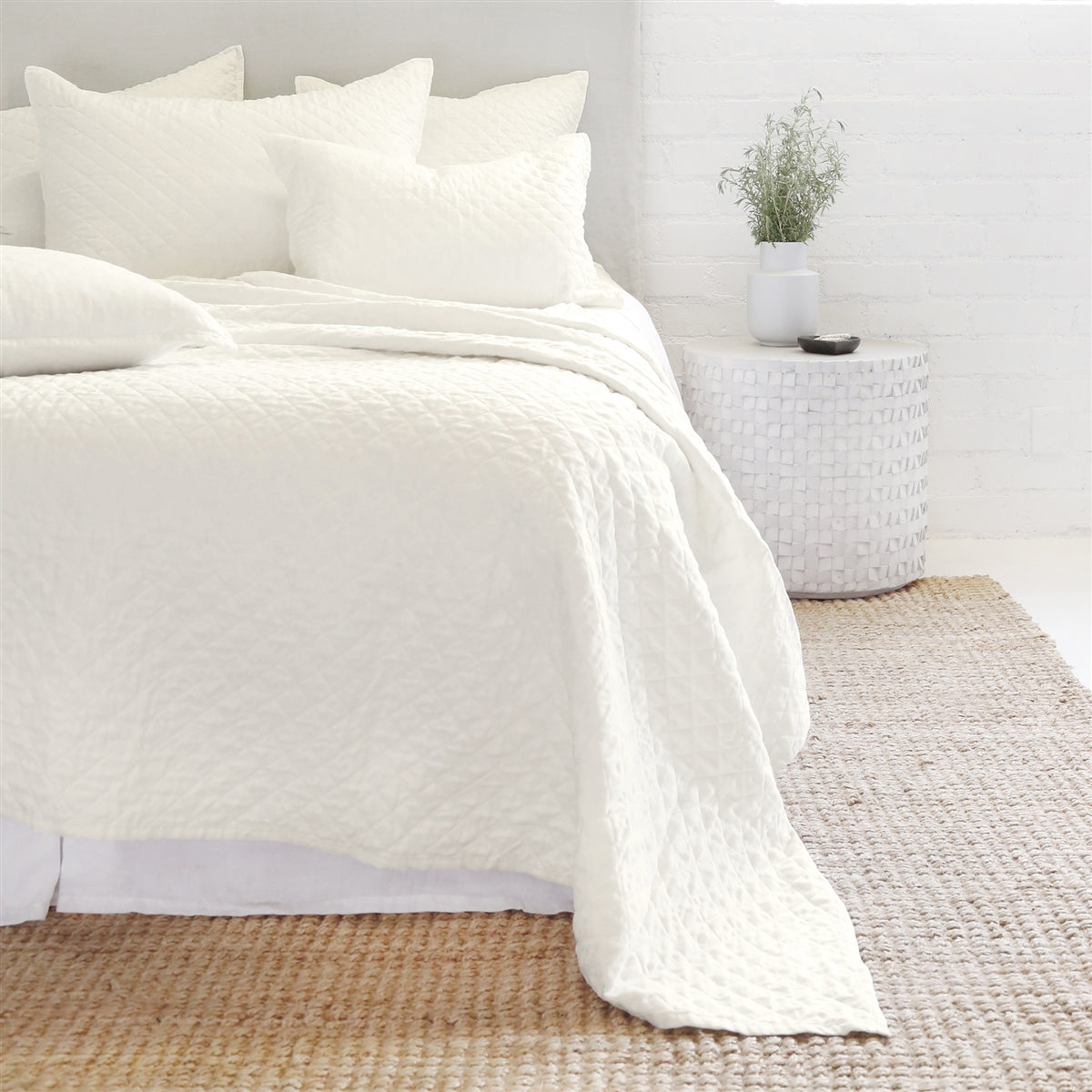 orders shop Artichoke Quilted Bedspread & Pillow Shams Set