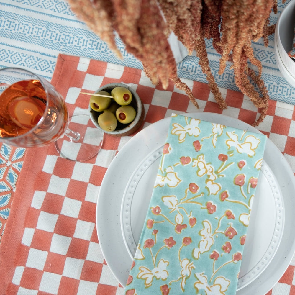 The Pioneer Woman Gingham Woven Fabric Napkins, Set of 4