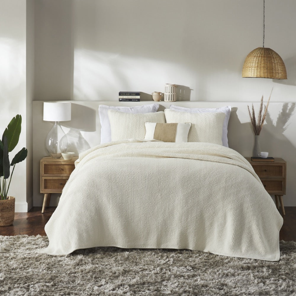 ivory popcorn ribbed cotton weave queen king coverlet